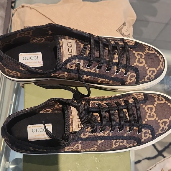 Gucci Black and Brown Low-Top Sneakers